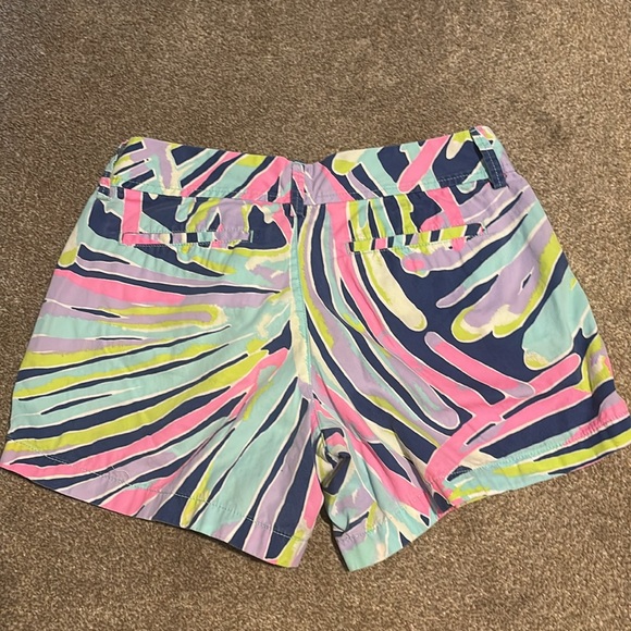 Lilly Pulitzer Callahan shorts Women’s size 6 - Picture 10 of 10